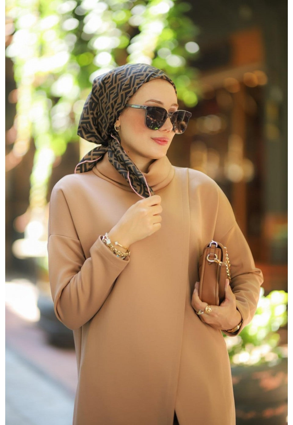 Boğazlı Tunik Pantolon Takım vizon