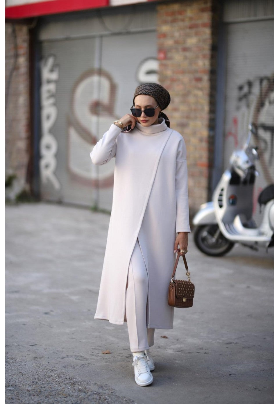 Boğazlı Tunik Pantolon Takım Taş
