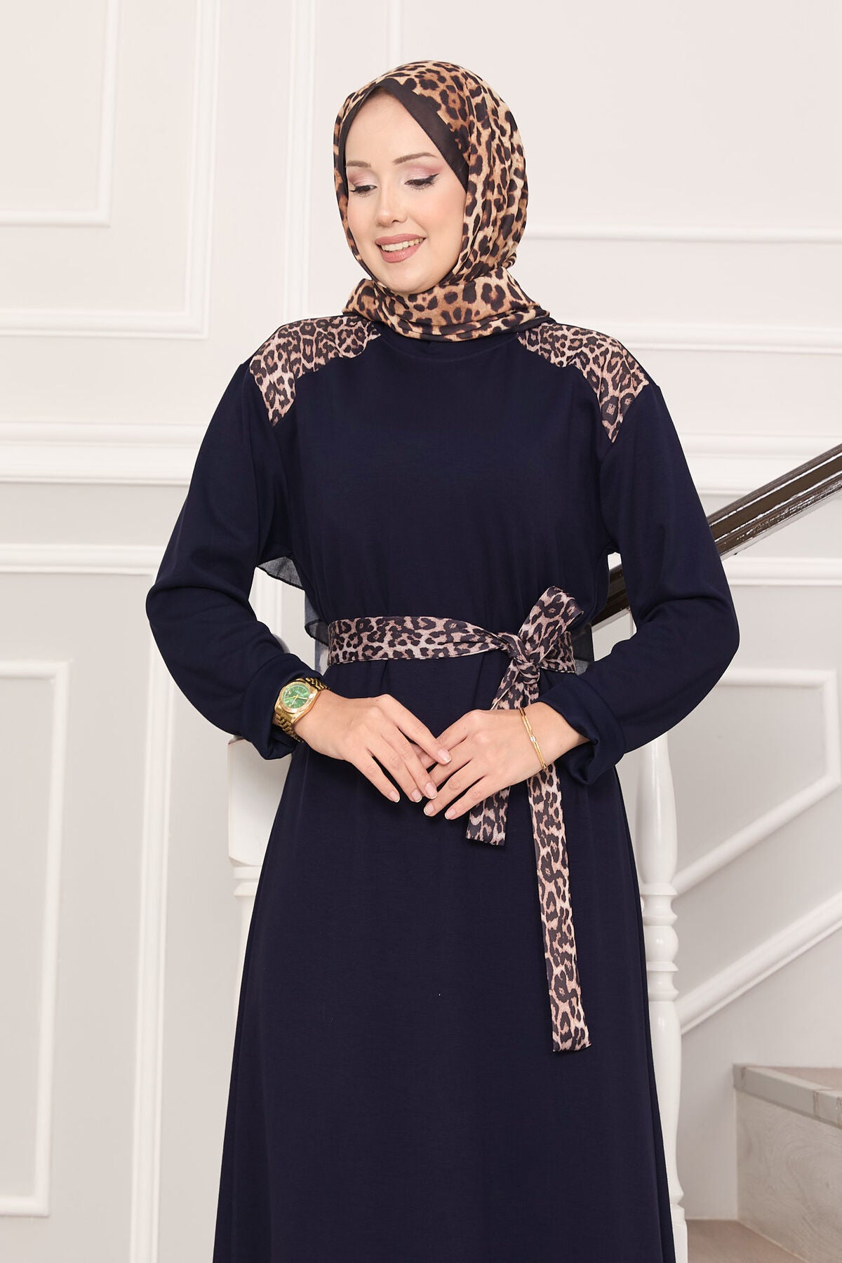 Leopar Garnili Kuşaklı Oyşo Elbise Lacivert