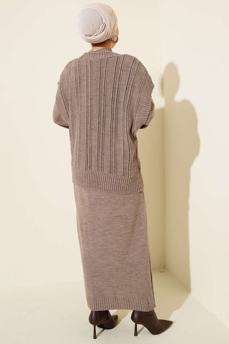 Two-Piece Knit Set with Vest and Dress, mink