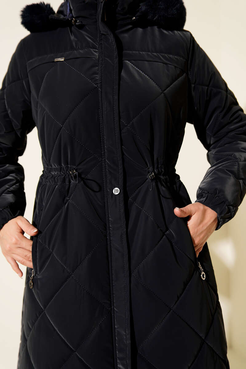 Bel Tünelli Kapüşonlu Kapitone Mont lacivert