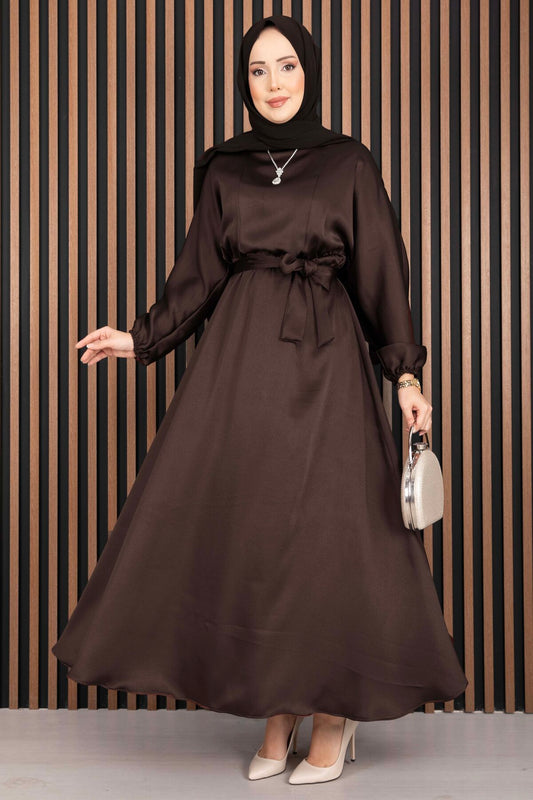 Beli Büzgülü Kuşaklı Tesettür Elbise kahverengi