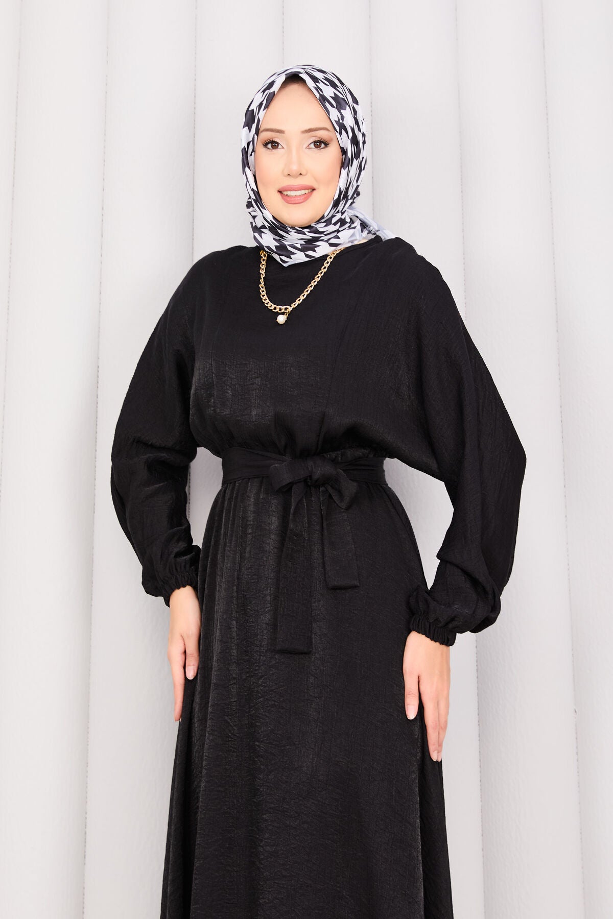 Beli froncé ceinture amovible manches chauve-souris robe de voile noir