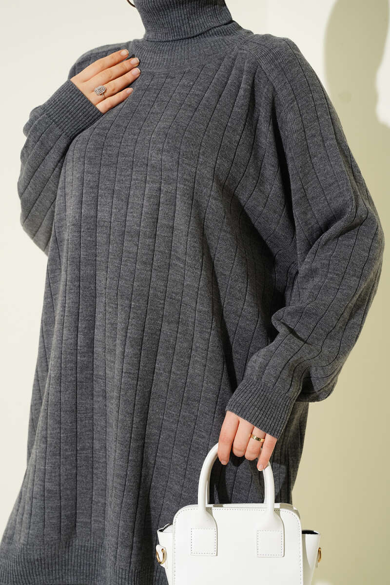 Turtleneck Oversize Knit Two-Piece Set gray