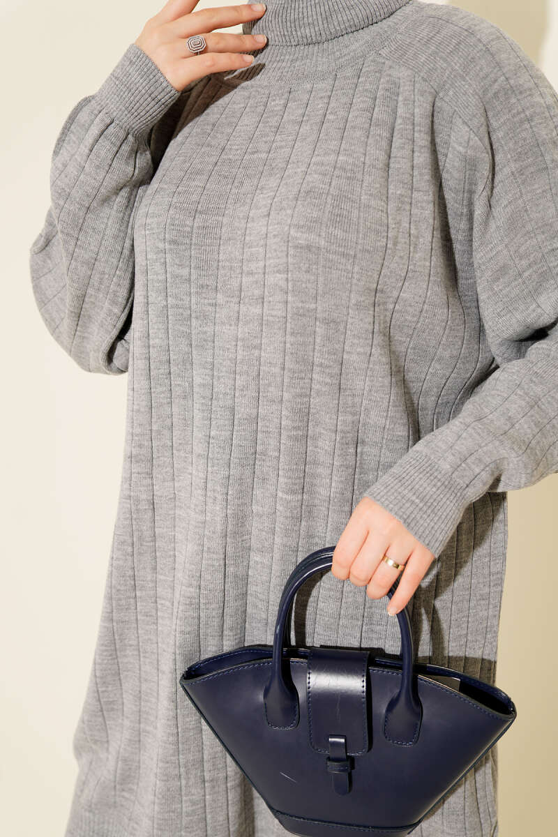 Ensemble tricot oversize à col roulé deux pièces gris clair