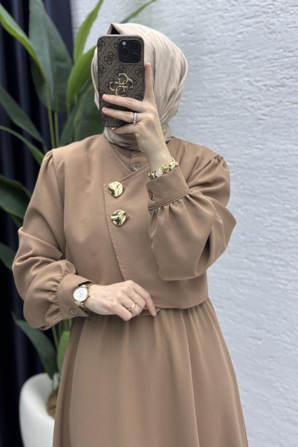 Robe avec gilet couleur tabac