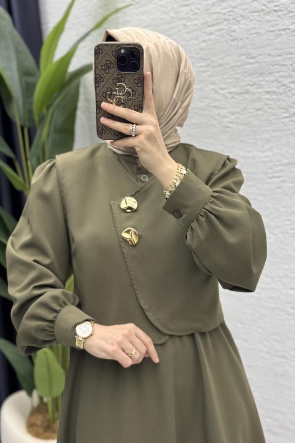 Robe avec gilet kaki