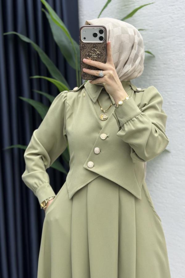 Kleid mit Weste in hellem Khaki