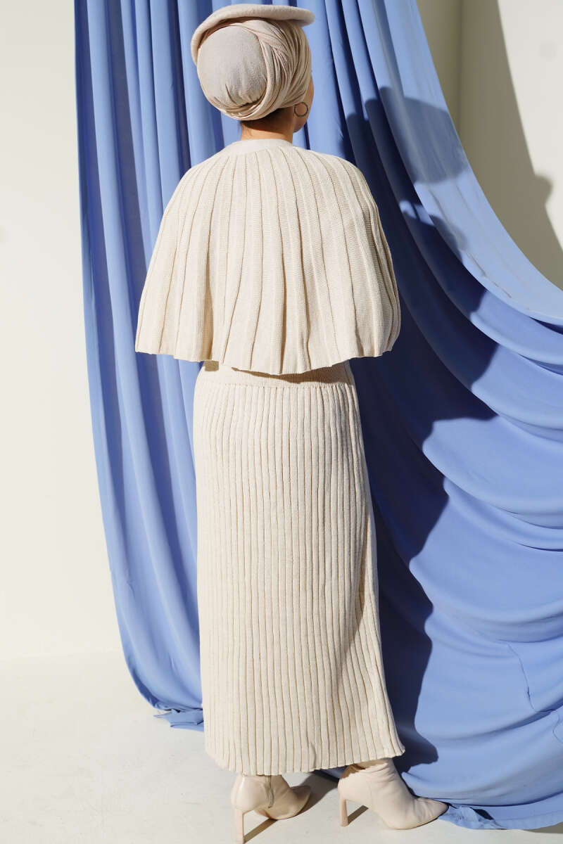 Düğmeli Pelerinli Triko Elbise Takım  taş