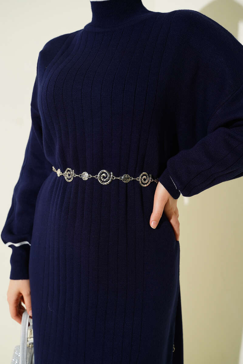 Etek Ucu Fırfır Detaylı Triko Elbise Lacivert