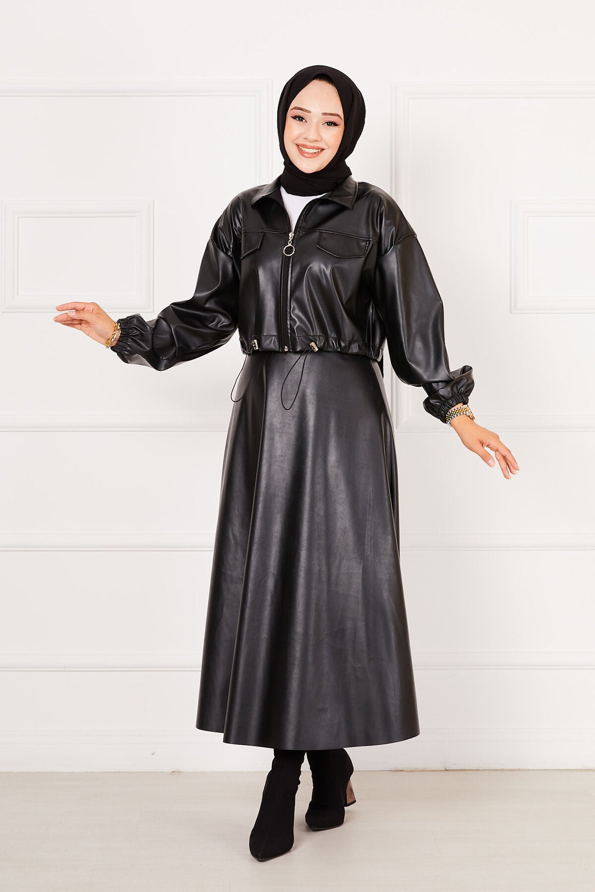 Skirt Leather Suit black