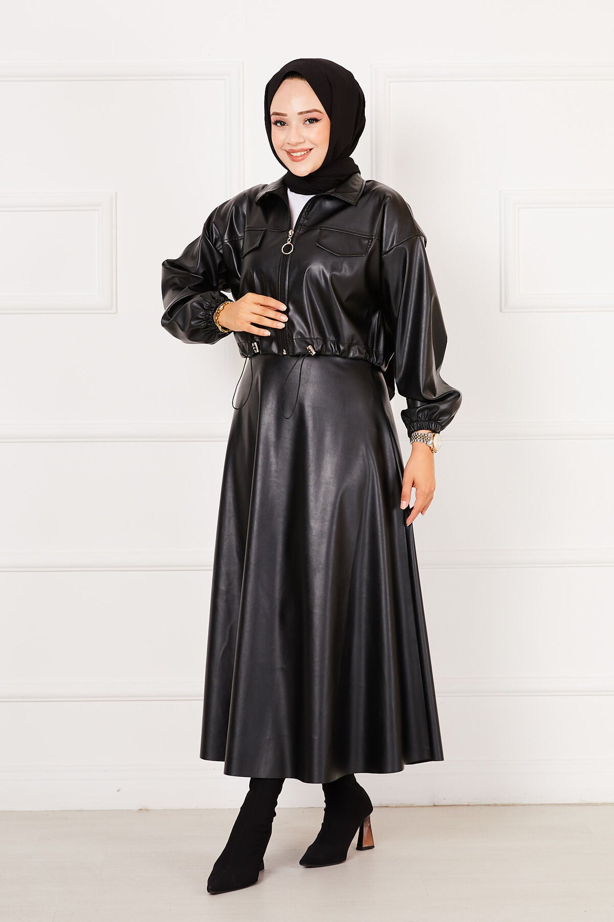 Skirt Leather Suit black