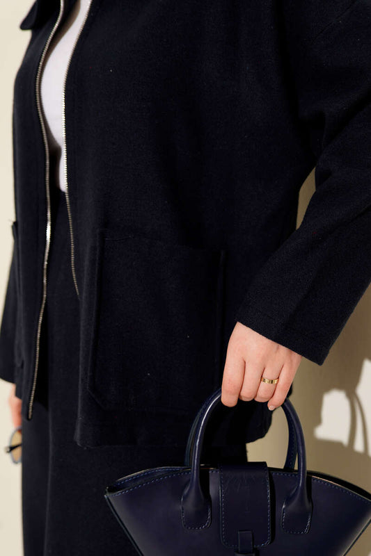 Ensemble deux pièces avec jupe en laine à poches zippées bleu marine