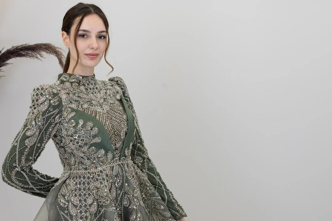 Özel tasarım  kuğu Abiye