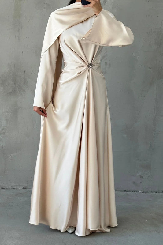 Broş Detaylı Saten Abiye taş