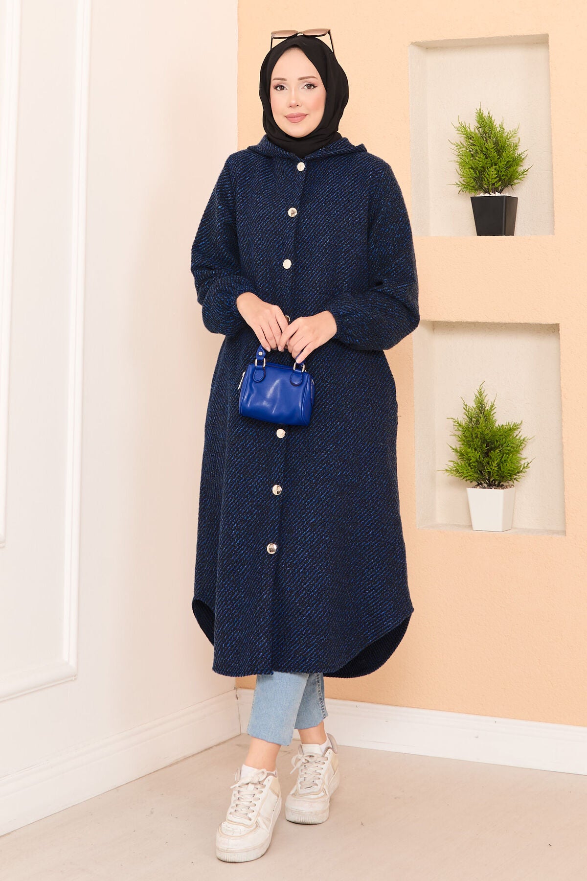 Kapüşon Detaylı Kaşe Kap saks