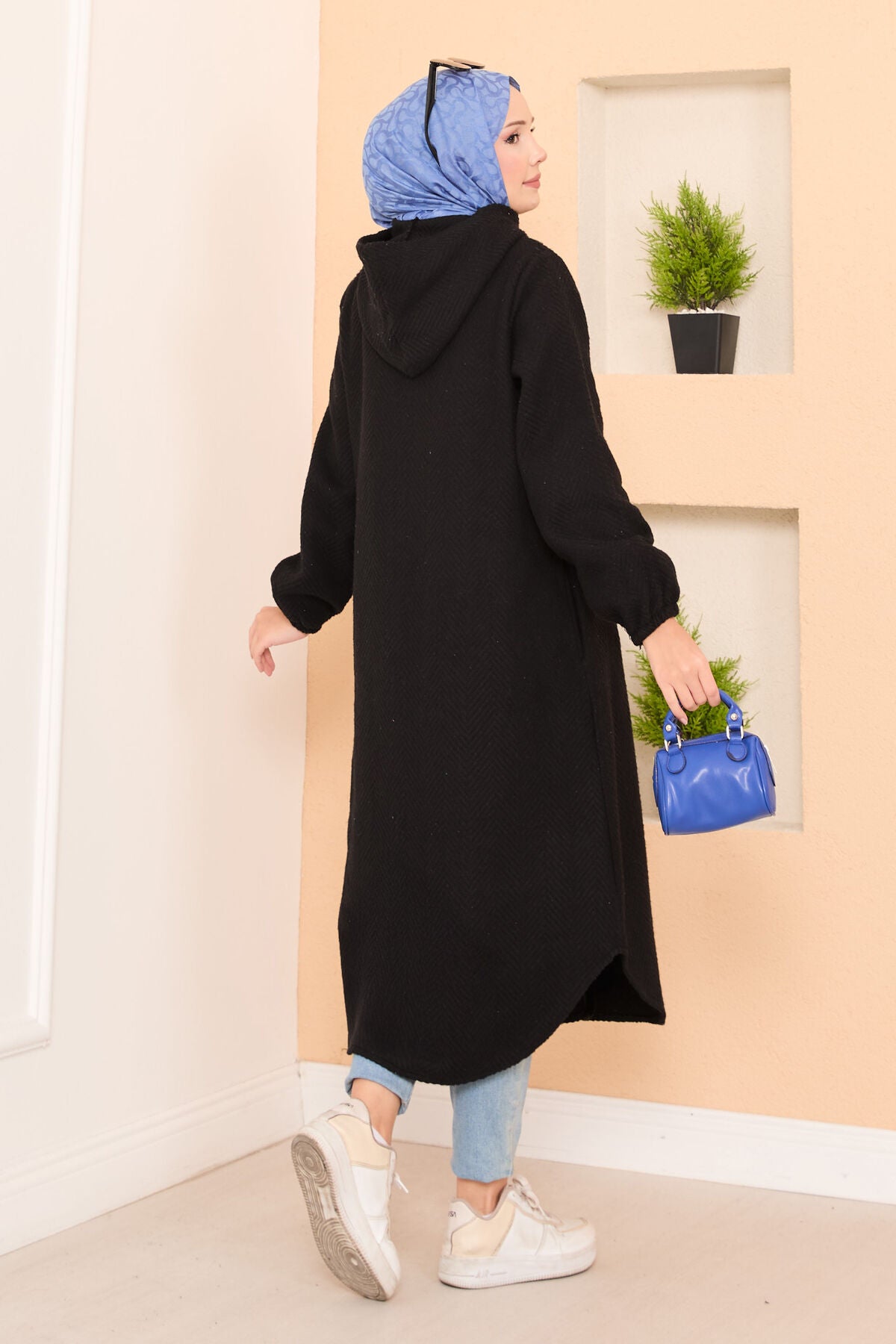 Kapüşon Detaylı ,Kaşe Kap siyah