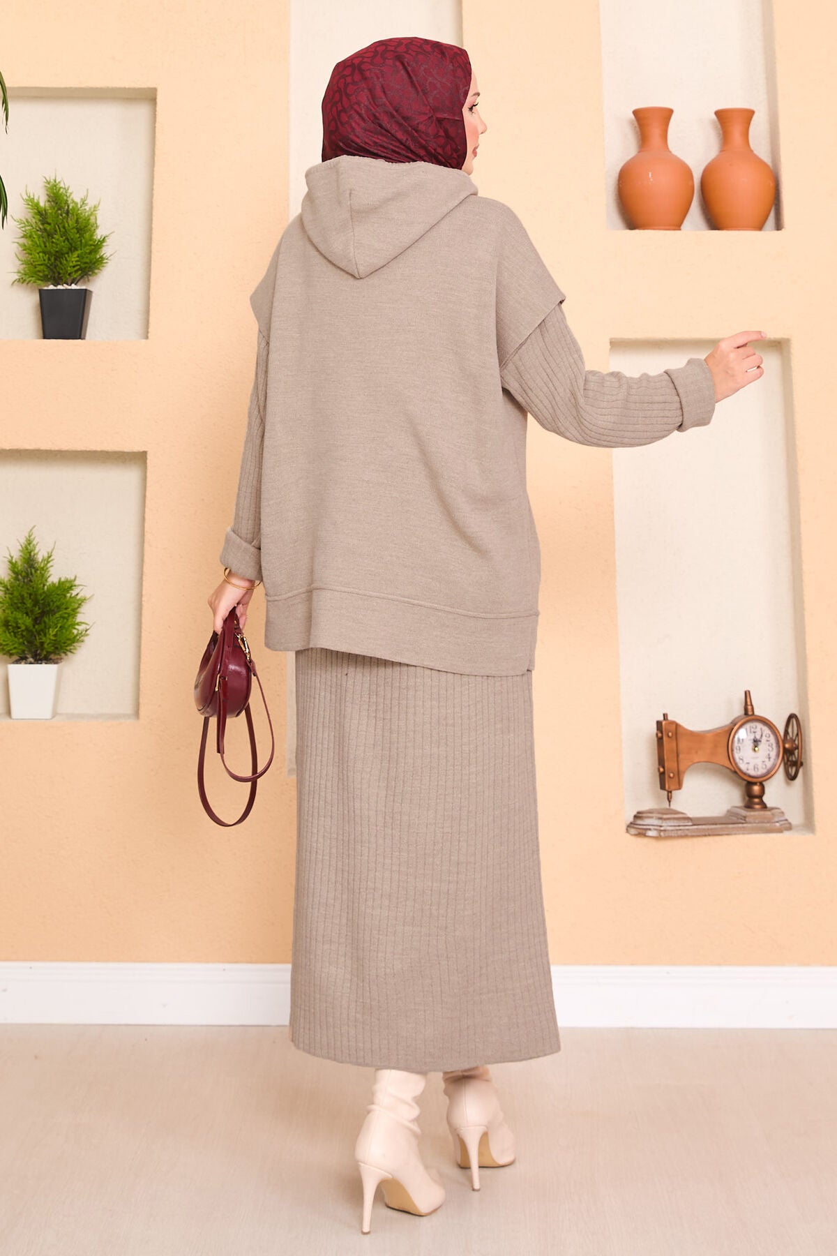 Two-Piece Dress Set with Hooded Sweater Detail mink