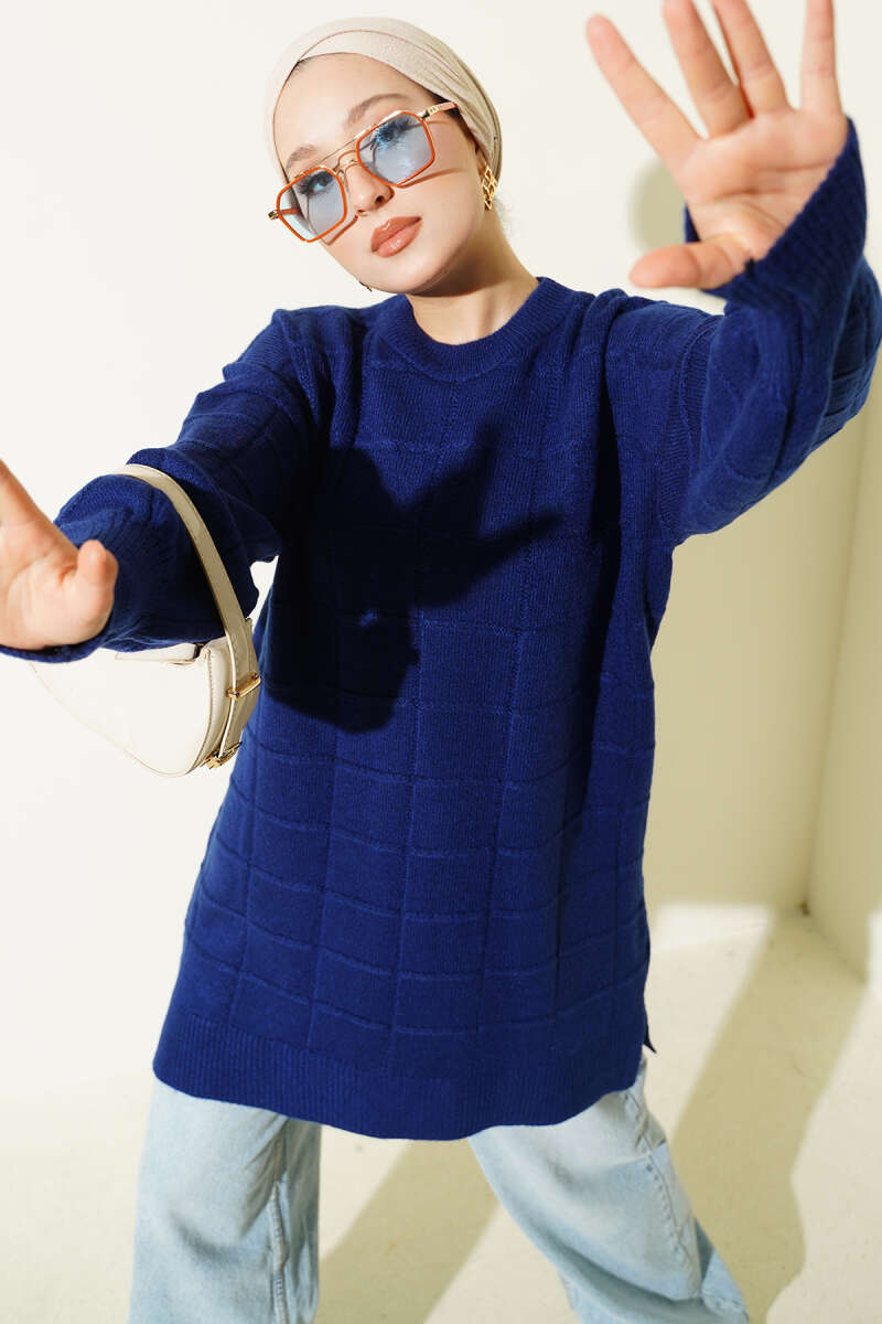 Kare Desenli Yumoş Triko Tunik Lacivert