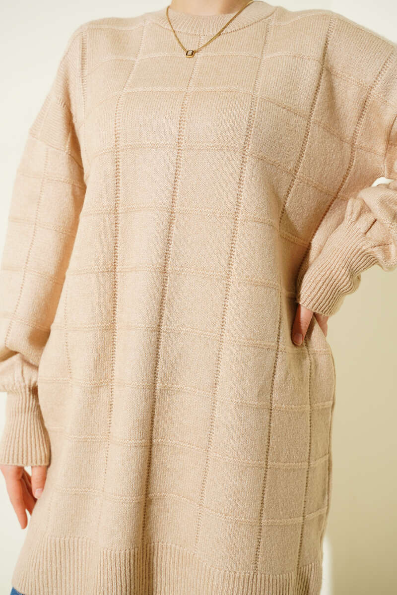 Kare Desenli Yumoş Triko Tunik latte