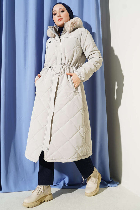 Kürk Kapüşonlu Kapitone Uzun Mont Taş