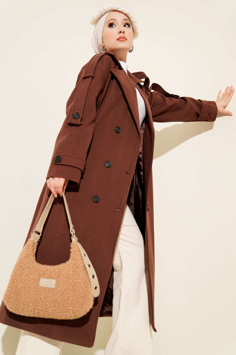 Kuşaklı Düğme Detaylı Kaşe Kaban tarçın