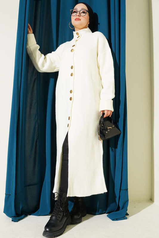 Cardigan long en tricot avec boutons métal doré écru