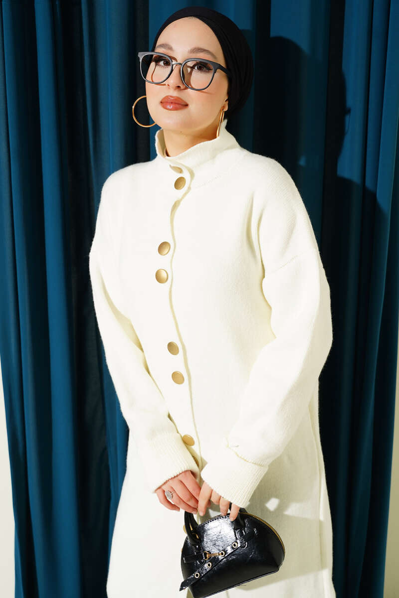 Cardigan long en tricot avec boutons métal doré écru