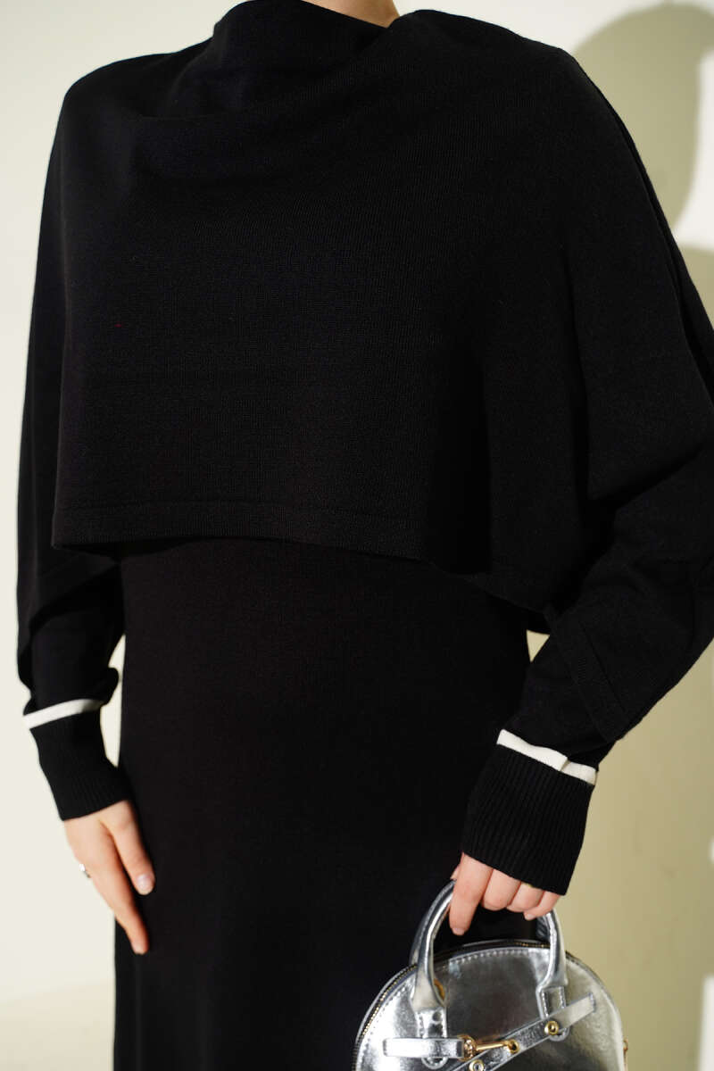 Pelerin Detaylı Triko Elbise siyah