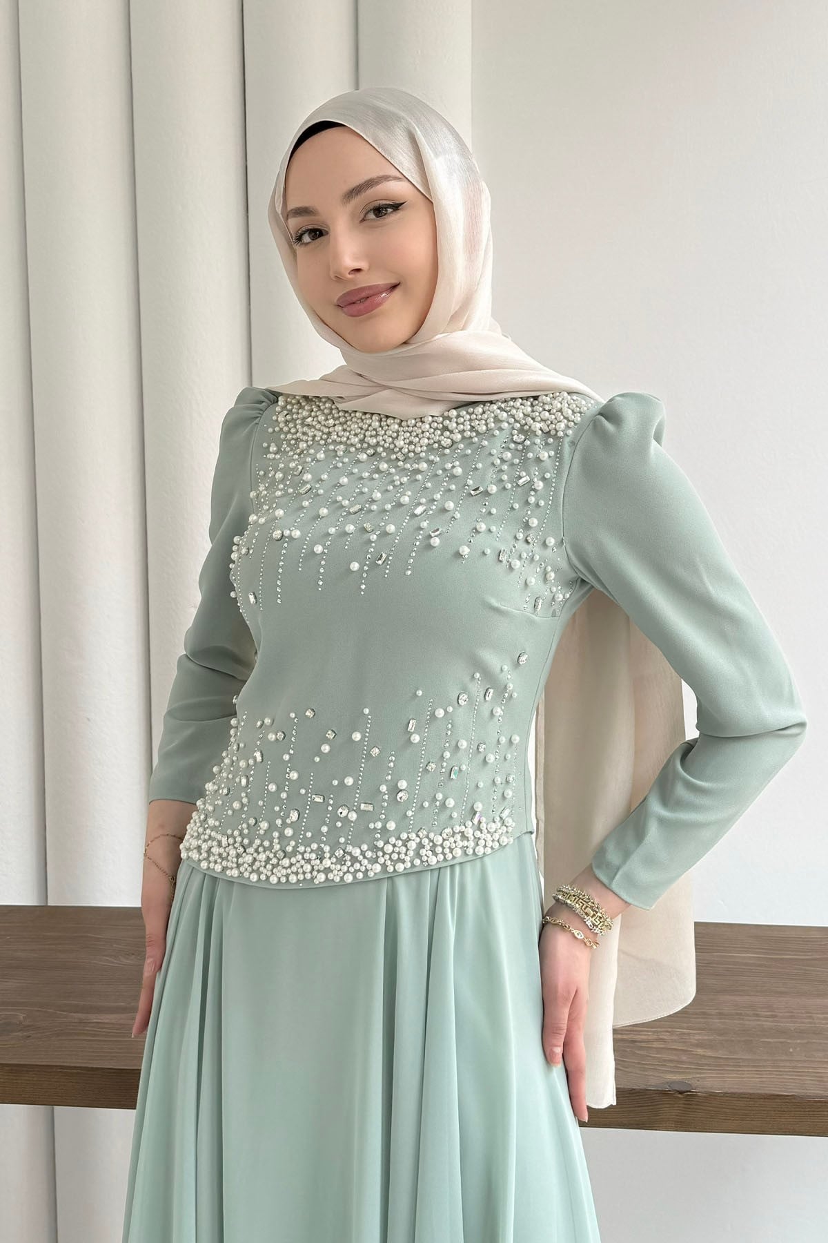 Stone-Embroidered Modest Evening Dress mint