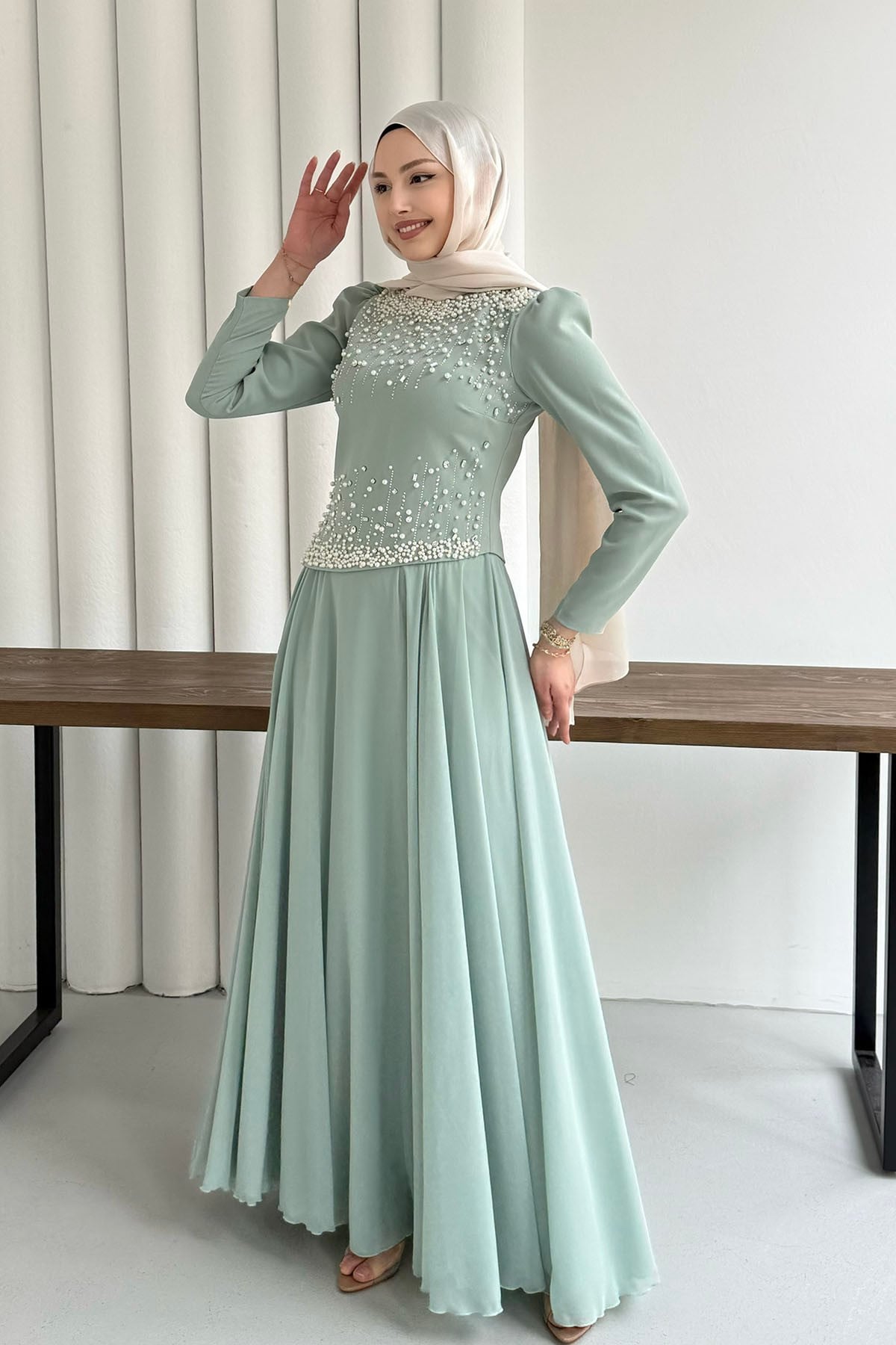 Stone-Embroidered Modest Evening Dress mint