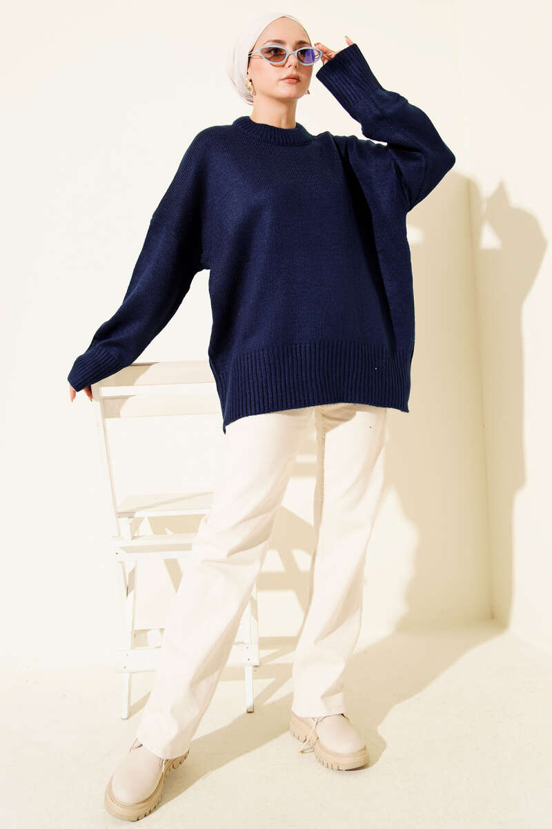 Tunique en tricot à motif ruban bleu marine