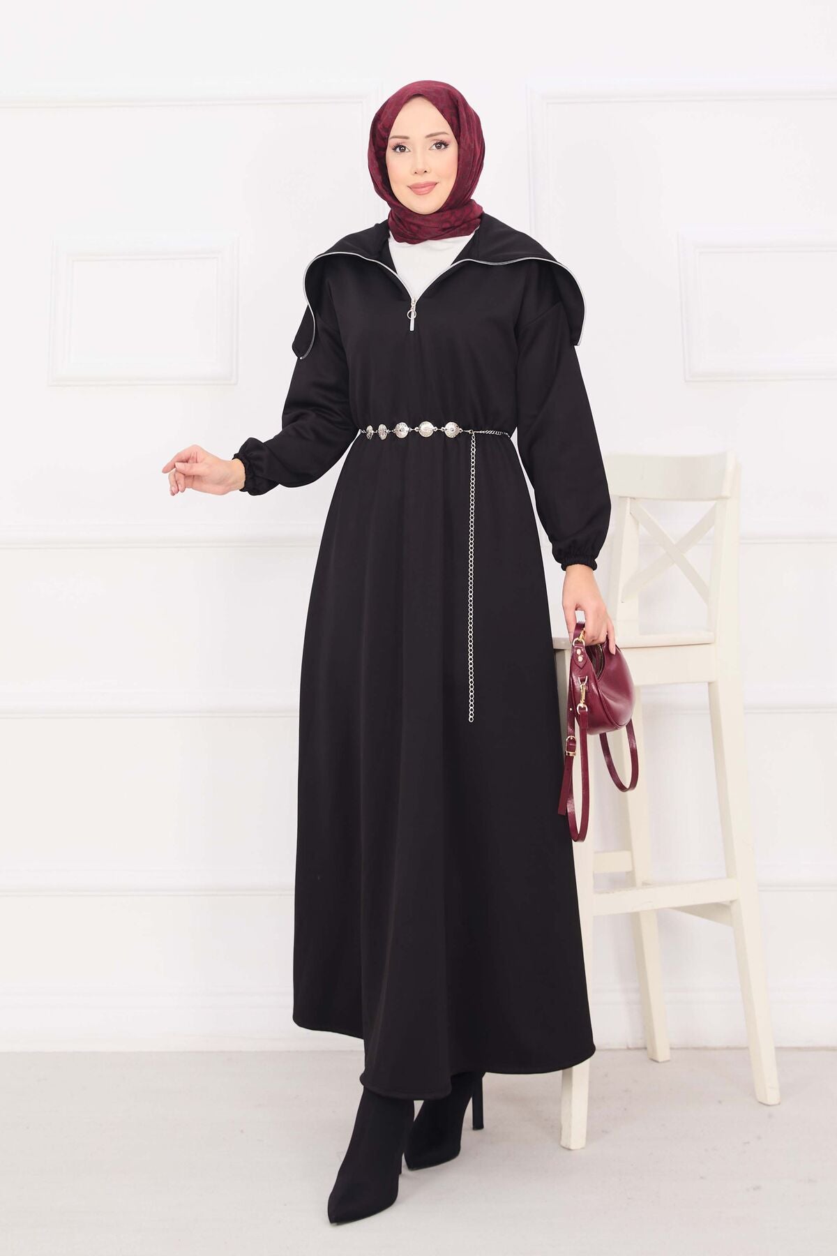 Şal Yaka Zincir Kemerli Tesettür Elbise siyah