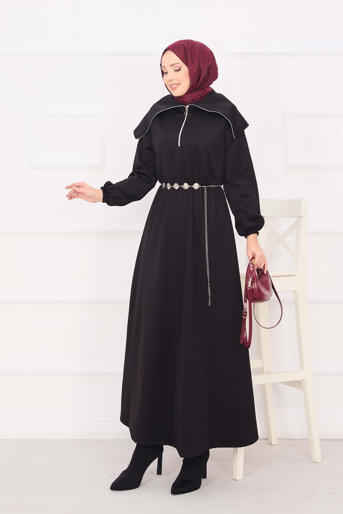 Şal Yaka Zincir Kemerli Tesettür Elbise siyah