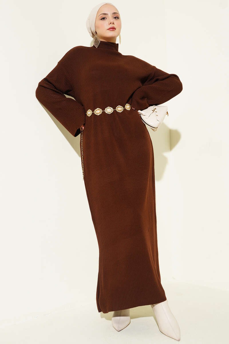 Robe en tricot ceinturée décontractée marron