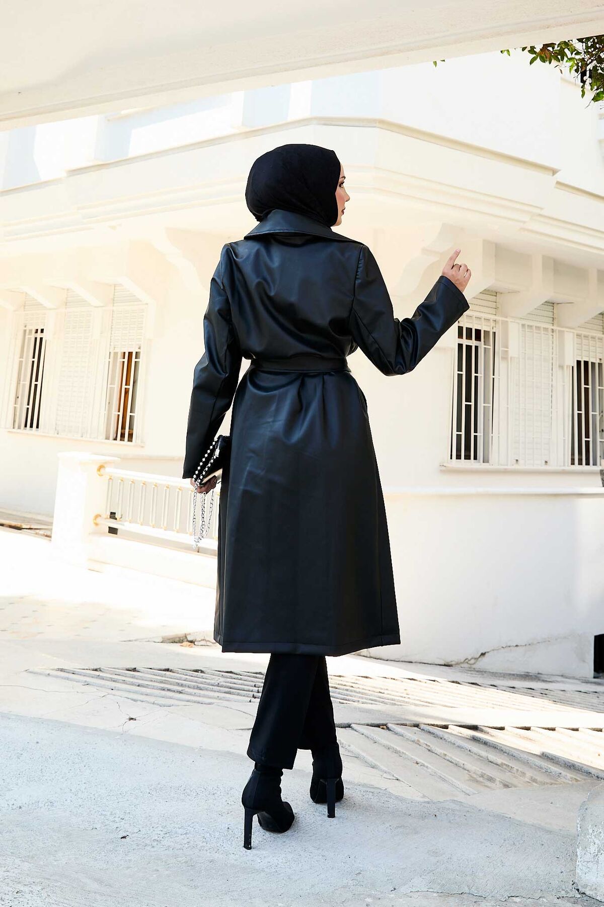 Seyyar Kuşaklı Deri Kap Siyah