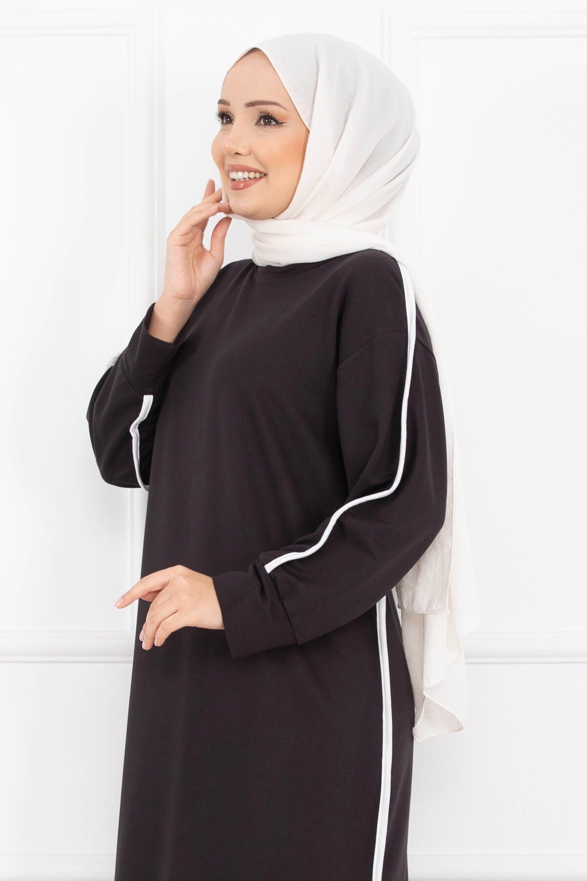 Sportif Biye Detaylı Tesettür Takım