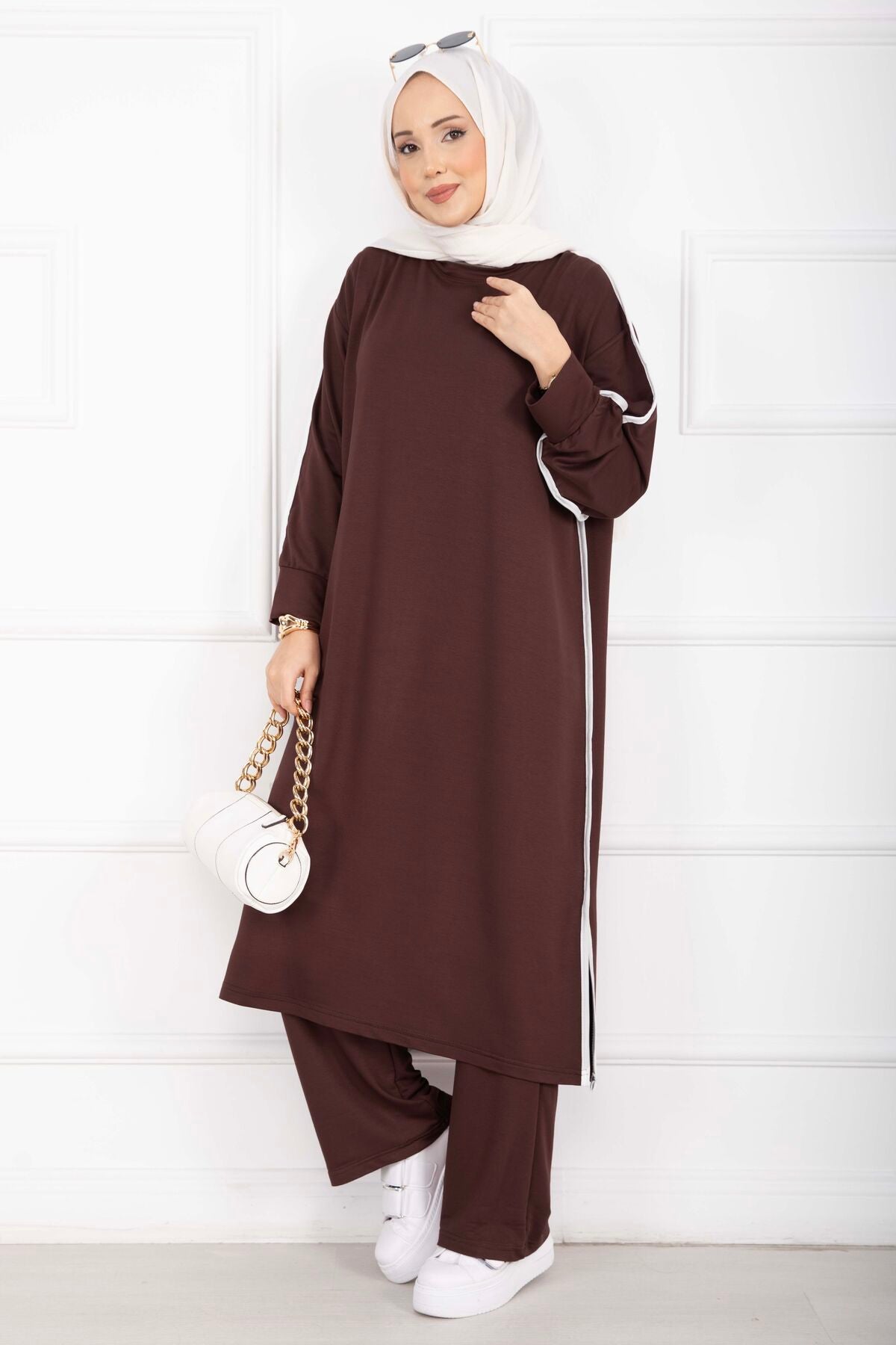 Sportif Biye Detaylı Tesettür Takım