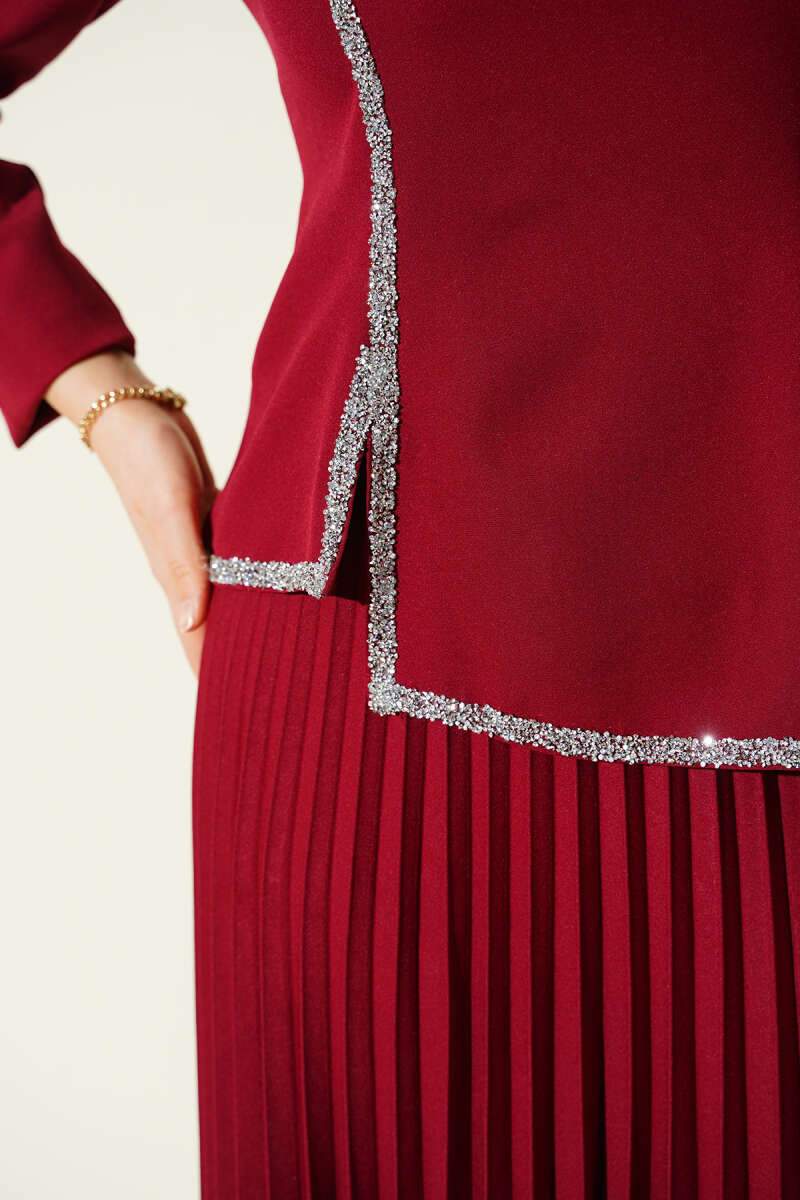 Taş Detaylı Pileli İkili Takım bordo