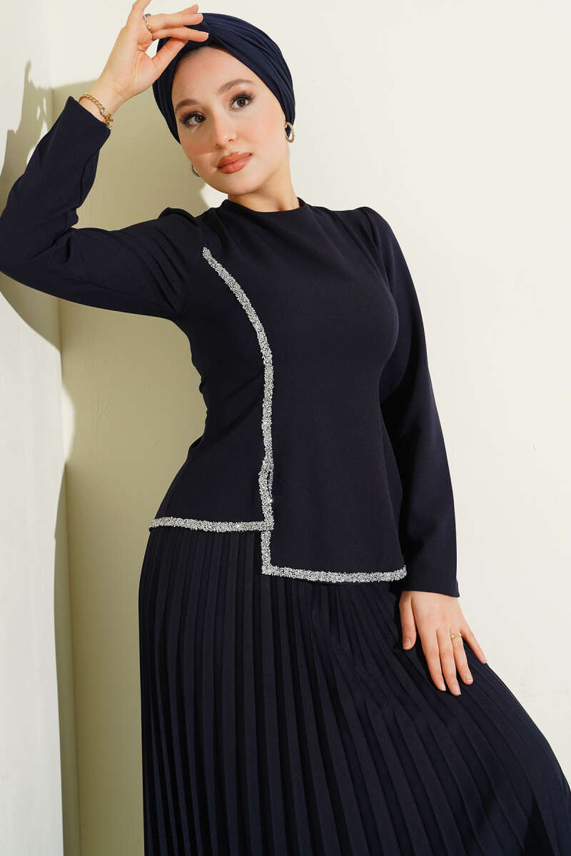 Taş Detaylı Pileli İkili Takım Lacivert