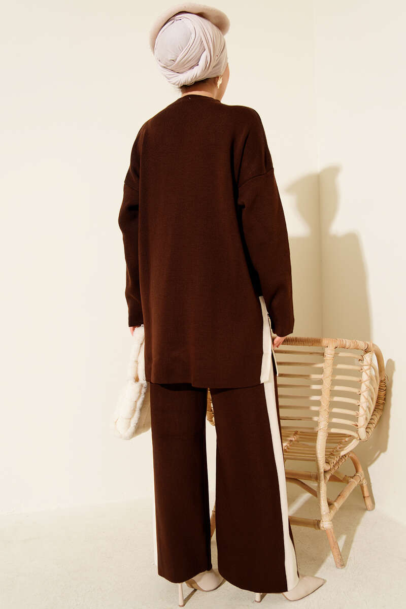 Şerit Detaylı Triko İkili Takım kahverengi