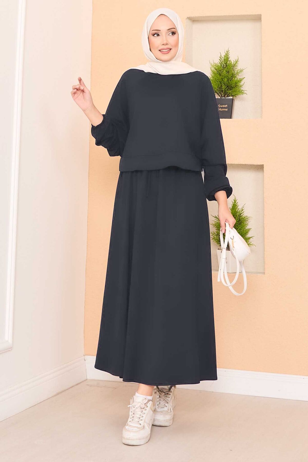 Bat Sleeve Crop Skirt Hijab Set Anthracite