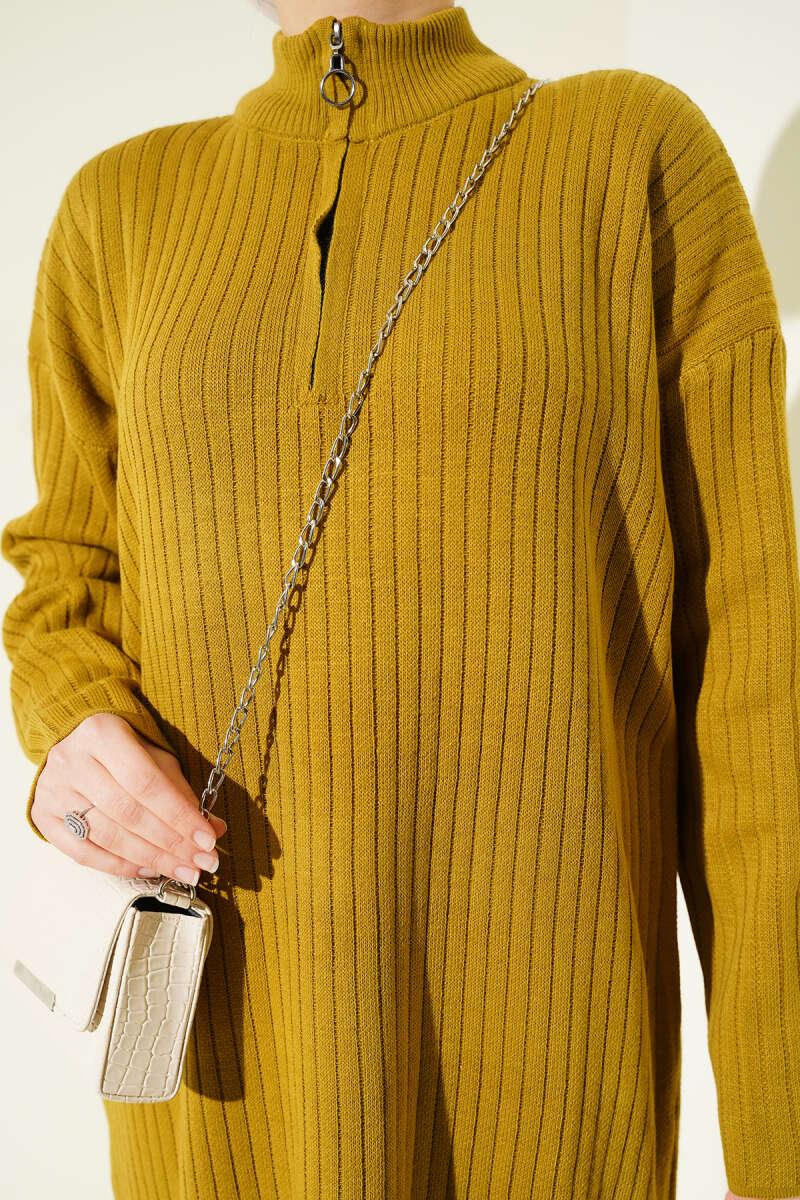 Yarım Fermuarlı Dik Fitilli Triko Elbise yağ yeşili