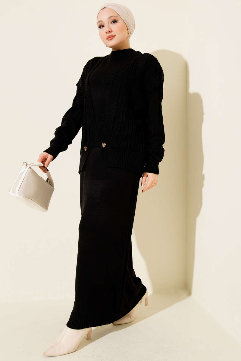 Two-Piece Set with Vest and Dress Knitwear black