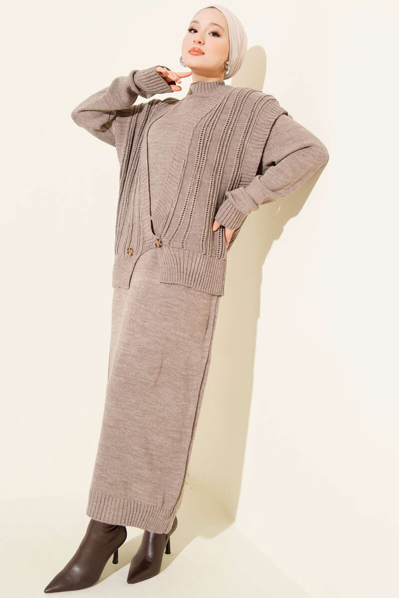 Two-Piece Knit Set with Vest and Dress, mink